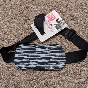 Waist band pouch